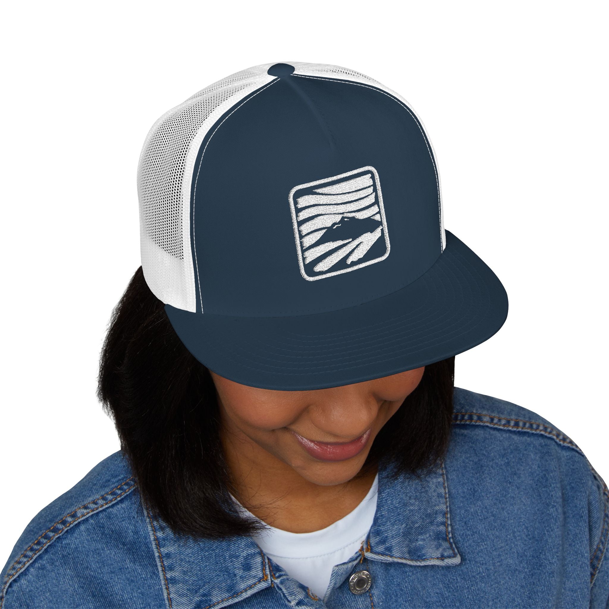 Embroidered 5 Panel Trucker Cap - Stylish Casual Headwear for Outdoor Adventures