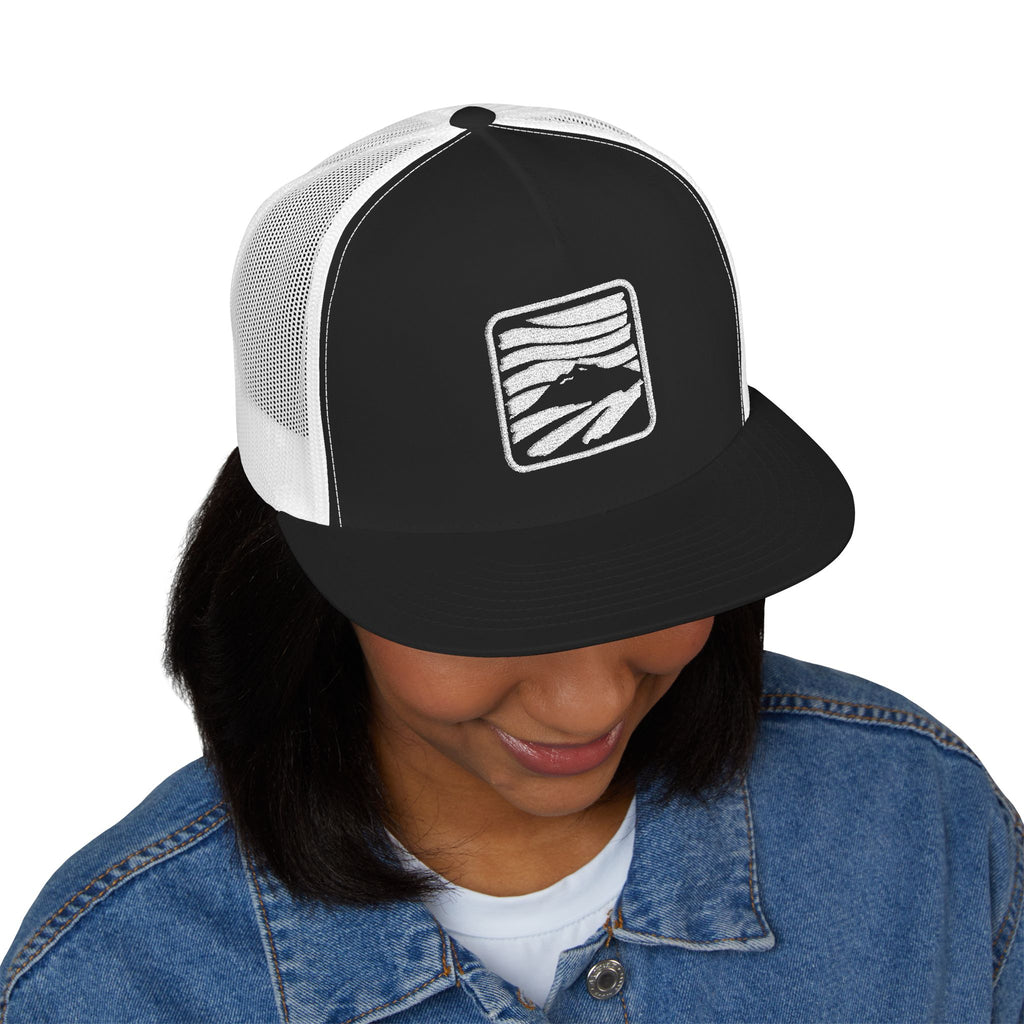 Embroidered 5 Panel Trucker Cap - Stylish Casual Headwear for Outdoor Adventures